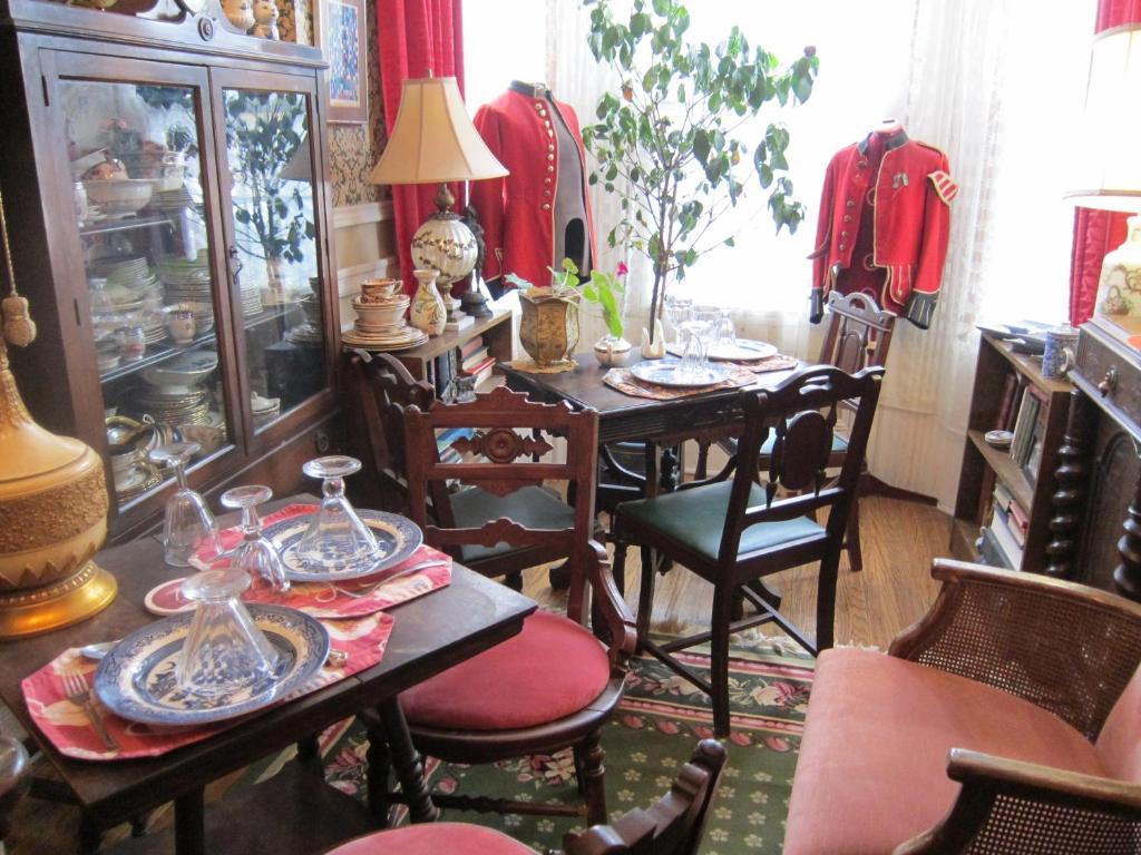 Bed and Breakfast Pimblett'S Toronto Downtown Bed &Breakfast Exterior foto